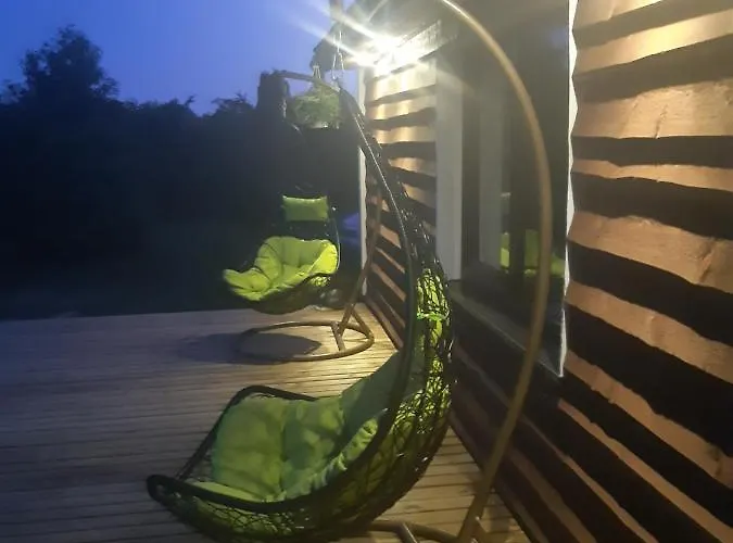 بيت ضيافة Saemi Siil 4*